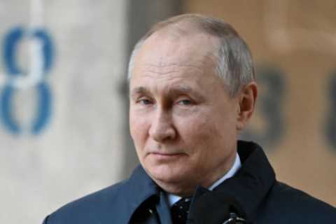 Does Vladimir Putin have cancer?