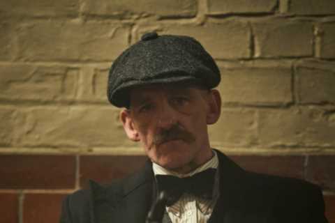 Peaky Blinders’ Arthur Shelby actor looks completely different in real life