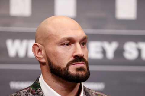 ‘They chose the safer option’ – Tyson Fury taunted by Oleksandr Usyk’s team for taking Dillian..