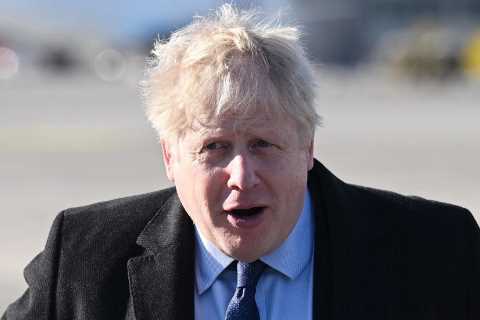 Boris Johnson lands in Poland for urgent security talks as Russian tanks rumble towards Kyiv