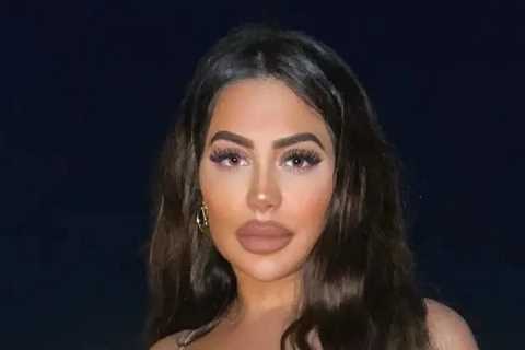 Chloe Ferry accused of Photoshop fail AGAIN as fans spot ‘wonky lines’ in bikini snap