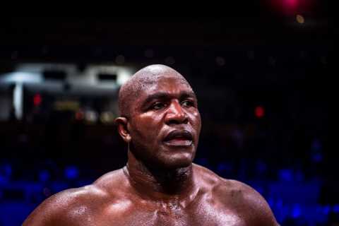 Evander Holyfield tells Tyson Fury he should ‘duck’ Oleksandr Usyk and makes prediction for Dillian ..