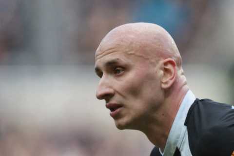 Jonjo Shelvey bizarrely APOLOGISES to Newcastle fans despite helping team secure vital 2-1 win over ..