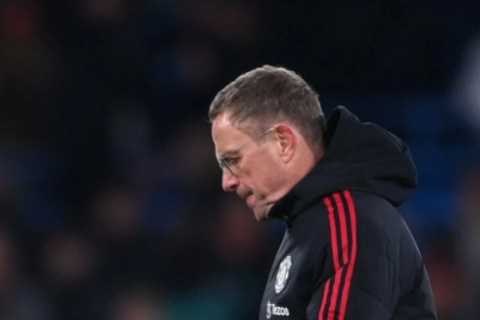 Man Utd dressing room rift as ‘bitter’ player brands team-mate ‘teacher’s pet’ and ‘at least four..