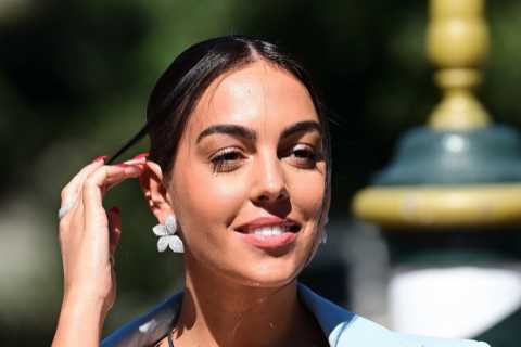 Georgina Rodriguez celebrates International Women’s Day as Cristiano Ronaldo’s partner joins the..