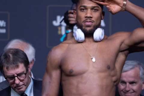 Anthony Joshua claims he stopped Joe Joyce in ONE ROUND and warns he will do the same today