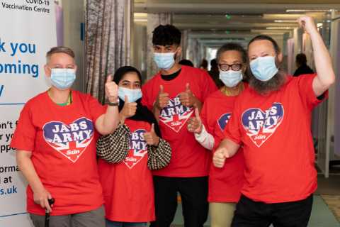 The Sun’s Jabs brilliant Army volunteers in line for Queen’s Platinum Jubilee award