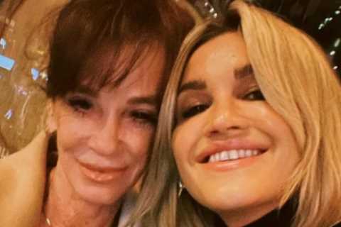 Real Dirty Dancing’s Ashley Roberts shares pic of rarely seen mum – and fans can’t believe how..