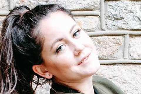 Where does Jenelle Evans live?