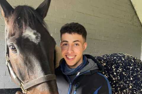 Cheltenham Festival 2022: Meet Jaydon Lee, the man who looks after two of Britain’s most exciting..