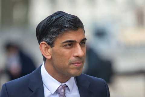 No ‘big bazooka’ action to combat rising bills in Chancellor’s mini-budget