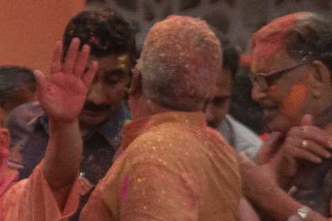India Election Victory Is Expanding a Hindu Monk’s National Profile