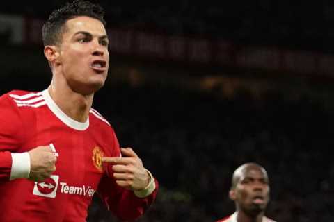 ‘Big moments from big player’ – Gary Neville blasts Man Utd despite win and says former club saved..