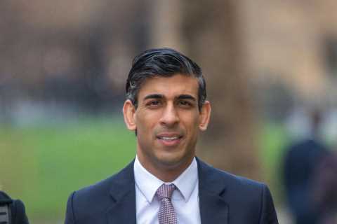 Rishi Sunak under pressure to halt planned music tax to save gigs and jobs