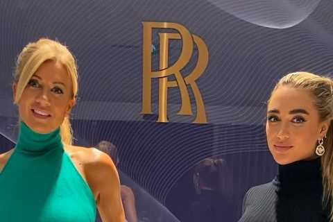 Love Island fans stunned by Georgia Harrison’s youthful mum as star admits they had to flee Mayfair ..
