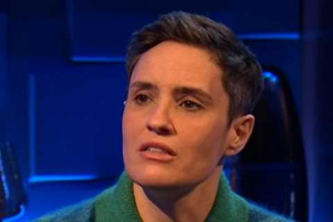 House of Games viewers seriously distracted by celebrity guest’s wardrobe blunder