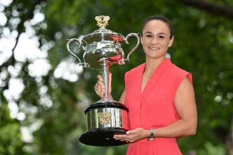 Australian star Ash Barty announces shock retirement from tennis at the age of 25 ‘to chase other..