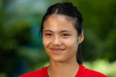 Emma Raducanu rules out Ash Barty-style early retirement as US Open champ says she will play into..