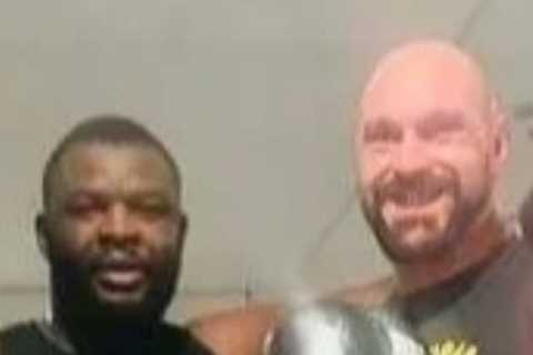 ‘It’s clear to see’ – Tyson Fury showing his class in ‘excellent’ spars with Martin Bakole ahead of ..