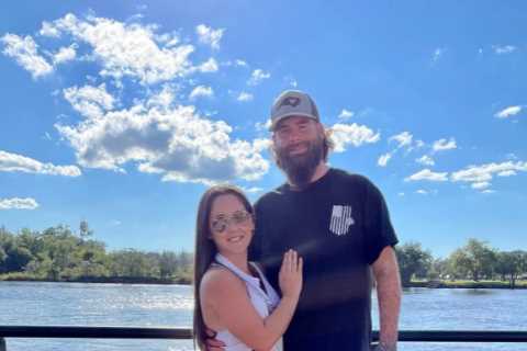 Teen Mom Jenelle Evans &amp; husband David Eason slammed buying a $1.5K smoker despite owing over..