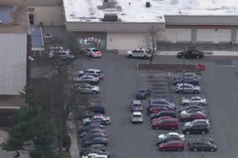 Person ‘shot and killed’ inside PG mall with evacuations issued and manhunt underway as cops swarm..