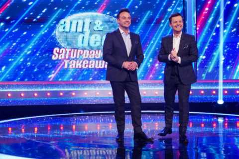 Ant and Dec tell WRONG family they’ve won a free holiday during blunder filled Saturday Night..