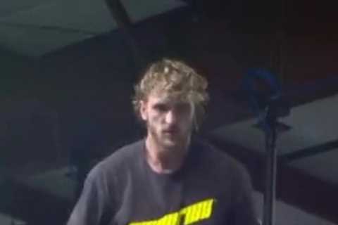 Watch Logan Paul’s behind-the-scenes training for WWE WrestleMania as he plans to jump off top rope ..