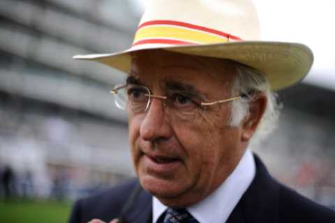 Billionaire former Man Utd owner John Magnier and wife rescue Ukrainian refugees &amp; put them up..