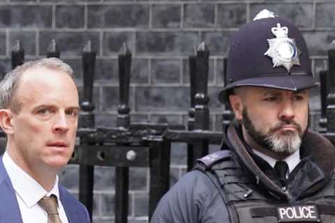 Ministers will be able to block the release of violent criminals from jail, Dominic Raab to announce