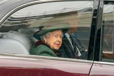 Royal aides successfully get Queen to memorial service in move that may form blueprint for Platinum ..