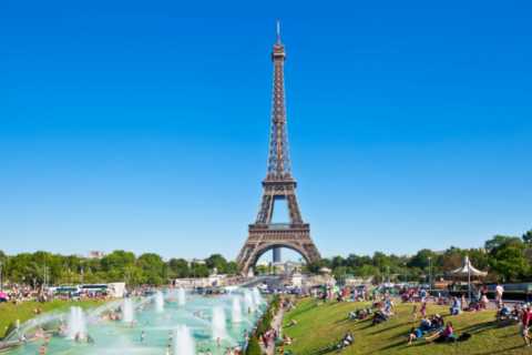 France reopens to unvaccinated Brits in time for the Easter holidays