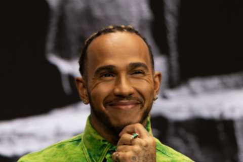 ‘It’s nerve-wracking’ – Lewis Hamilton admits he watches MotoGP ‘in complete shock’ while F1 is..