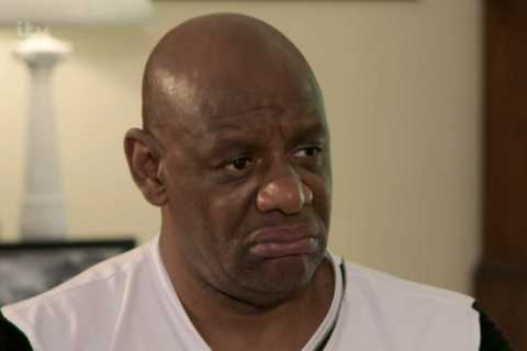 Shaun Wallace fights tears after mind-blowing discovery about his past on DNA journey