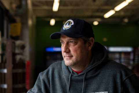 Tim Ryan Struggles to Reach Ohio’s Exhausted Majority