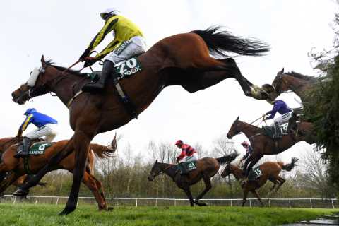 4.05 Aintree 2022 result – day 2: Who won Topham Steeple Chase? How every horse finished at Grand..