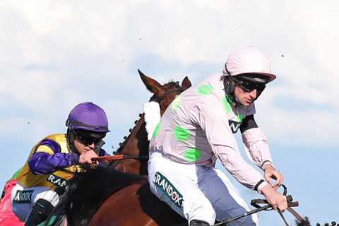 1.45 Aintree 2022 result – day 1: Who won Novices’ Steeple Chase? How every horse finished at Grand ..