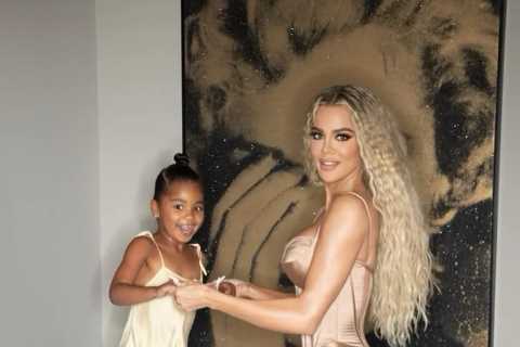 Khloe Kardashian poses with daughter True, 3, in new adorable photos after she clapped back at mom..