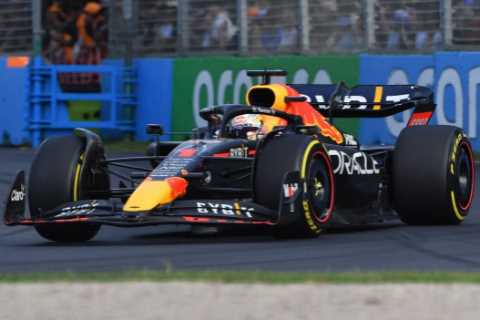 Max Verstappen OUT of Australian Grand Prix after retiring due to engine problem in lap 39