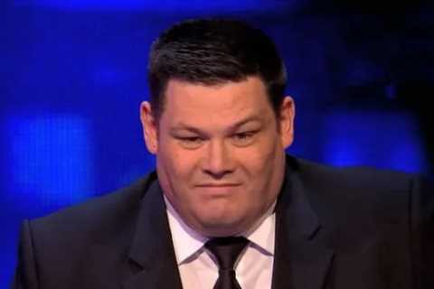 The Chase’s Mark Labbett takes VERY cheeky swipe at Richard Osman after announcing exit from show