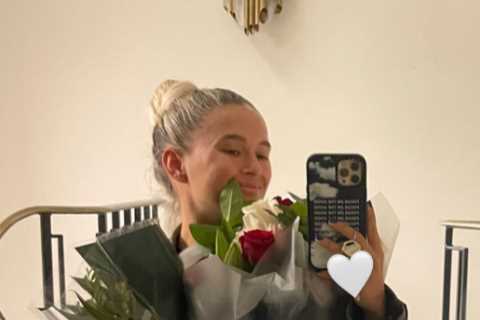 Molly Mae Hague sparks rumours she’s engaged to Tommy Fury as she hides her left hand in new pic