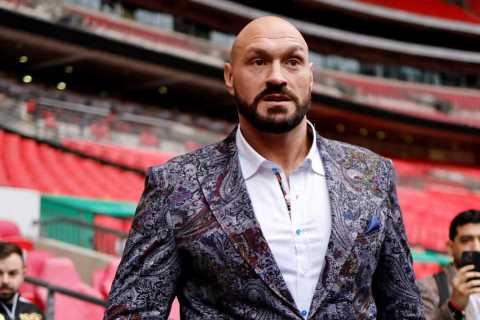 Tyson Fury vs Anthony Joshua showdown must take place in next 18 months or it may NEVER happen,..