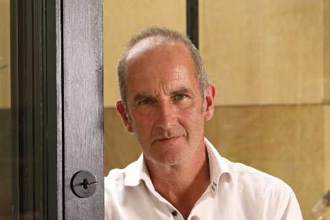What is Grand Designs: The Streets and when does it start?