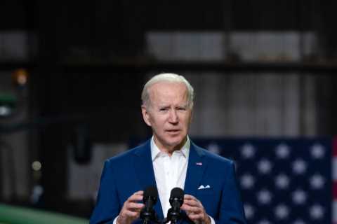 Gas Prices Force Biden Into an Unlikely Embrace of Fossil Fuels