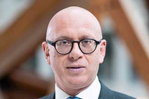 Justice minister Lord Wolfson QUITS over Partygate scandal