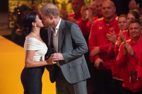 Prince Harry &amp; Meghan Markle could ‘hijack’ and ‘overshadow’ Queen’s Platinum Jubilee, royals..