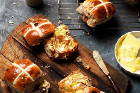 How to make delicious hot cross buns for just 19p – and three ways you can add your own flavours