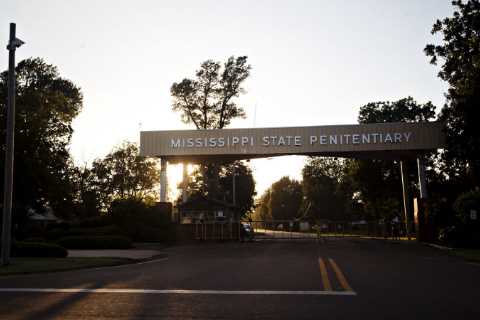 Justice Dept. Inquiry Finds ‘Systemic Failures’ at Mississippi Prison