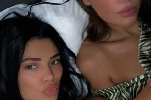 Meet stunning Tyson Fury against Dillian Whyte model ring girls who are best pals and shared bed..