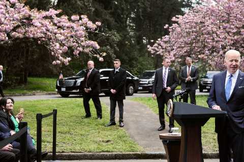 Biden Tries to Sell an Embattled Domestic Agenda During His West Coast Trip