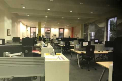 Whitehall offers top positions with £160k salaries that allow working from home